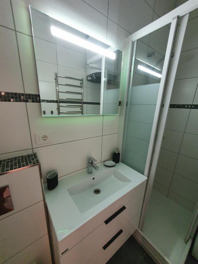 Ambra Apartments Palanga Esterno foto